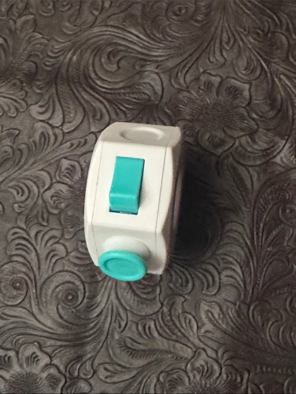 Fidget Ring with Multiple Features for Adult Kids - Stress Relief